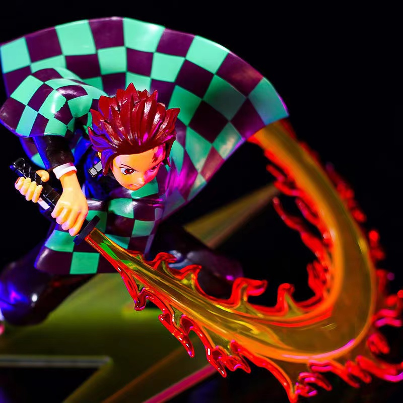 Figurine Demon Slayer Kamado Tanjirou